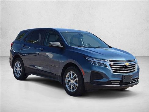 Used 2024 Chevrolet Equinox LS w/ LPO, Floor Liner Package FWD image 3