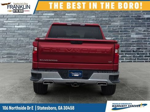 Used 2022 Chevrolet Silverado 1500 LT w/ Z71 Off-Road Package AWD/4WD image 4