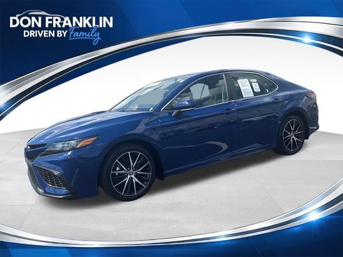Used 2023 Toyota Camry SE w/ Convenience Package FWD image 1