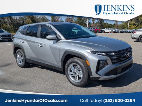 New 2026 Hyundai Tucson SE image 1