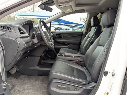Used 2024 Honda Odyssey EX-L image 10