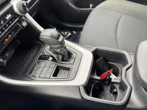 Used 2024 Toyota RAV4 LE image 16