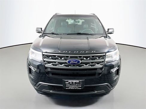 Used 2018 Ford Explorer XLT w/ Equipment Group 202A image 2