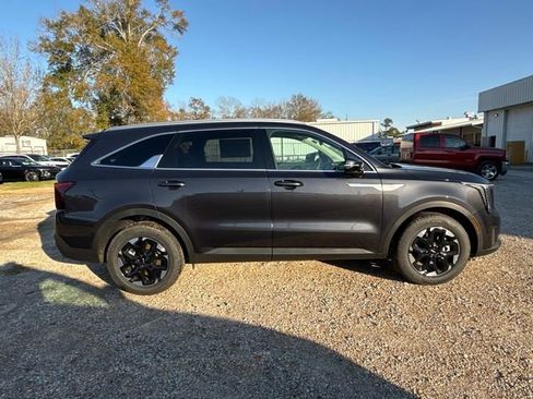 New 2026 Kia Sorento S image 10