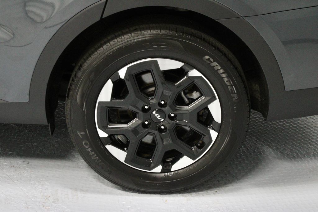 Used 2024 Kia Sorento S FWD image 20