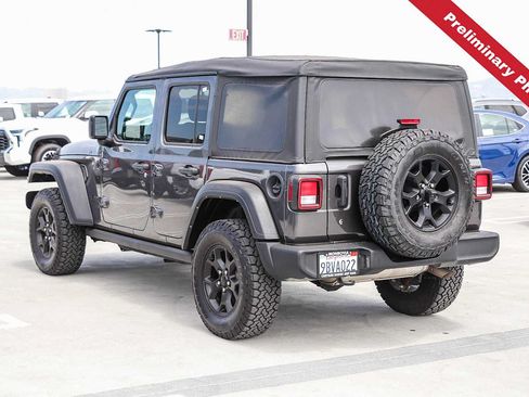 Used 2022 Jeep Wrangler Unlimited Sport AWD/4WD image 8