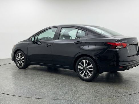Used 2025 Nissan Versa SV image 6