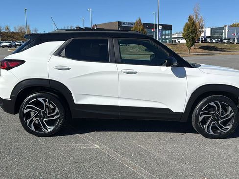 Used 2024 Chevrolet TrailBlazer RS image 4