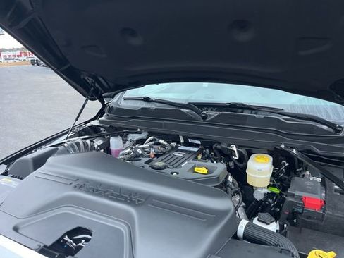 New 2026 RAM 2500 Tradesman AWD/4WD image 22