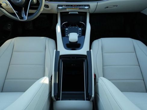 Certified 2026 Mercedes-Benz GLE 450 4MATIC image 31
