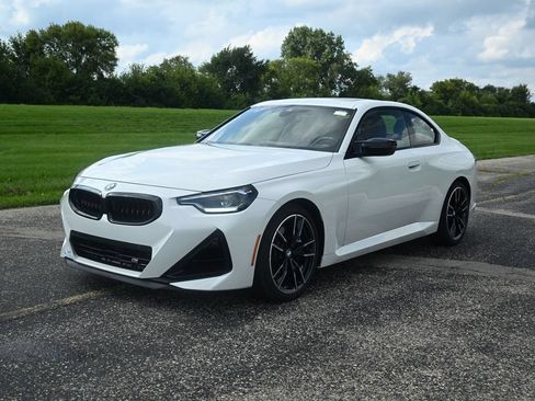 Used 2026 BMW M240i xDrive Coupe AWD/4WD image 7