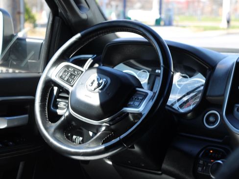 Used 2019 RAM 2500 Big Horn image 14