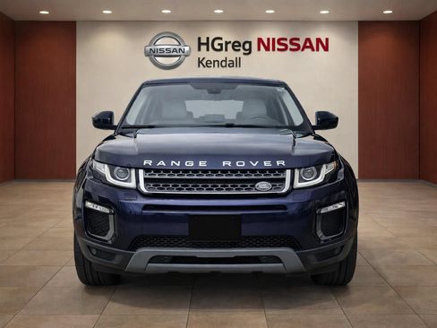 Used 2017 Land Rover Range Rover Evoque SE AWD/4WD image 5