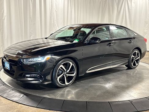 Used 2020 Honda Accord Sport image 1