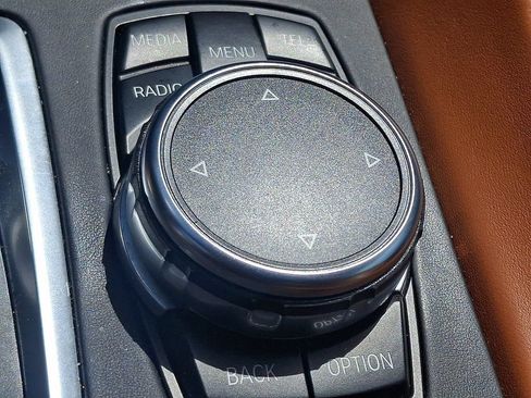Used 2016 BMW X5 M AWD/4WD image 25