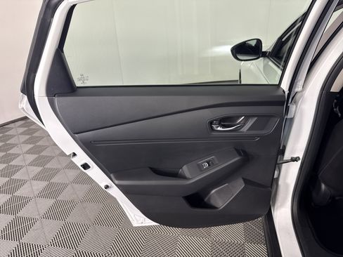 Used 2023 Honda Accord EX image 18