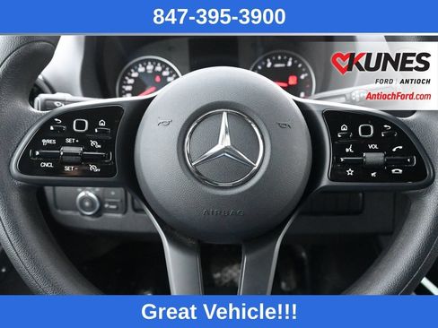 Used 2024 Mercedes-Benz Sprinter 2500 image 24