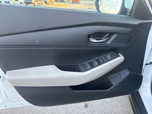 New 2025 Honda Accord LX image 9