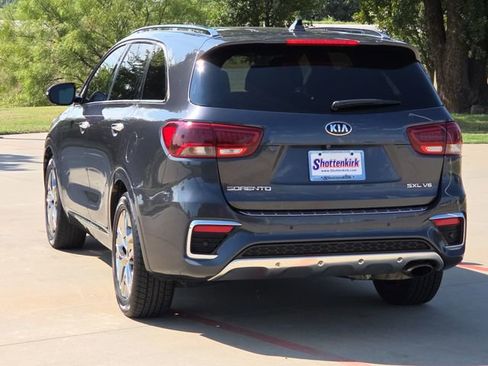 Used 2019 Kia Sorento SX FWD image 6