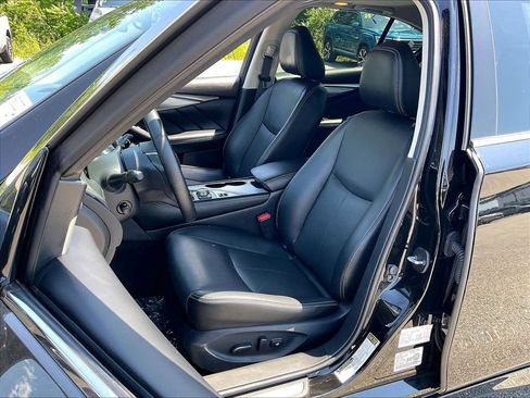 Used 2024 INFINITI Q50 Luxe AWD/4WD image 9