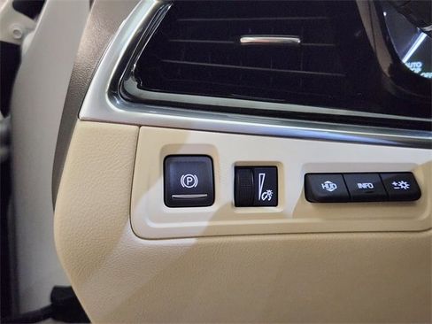 Used 2021 Cadillac XT6 Premium Luxury image 22