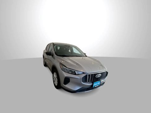 Used 2024 Ford Escape Active image 2