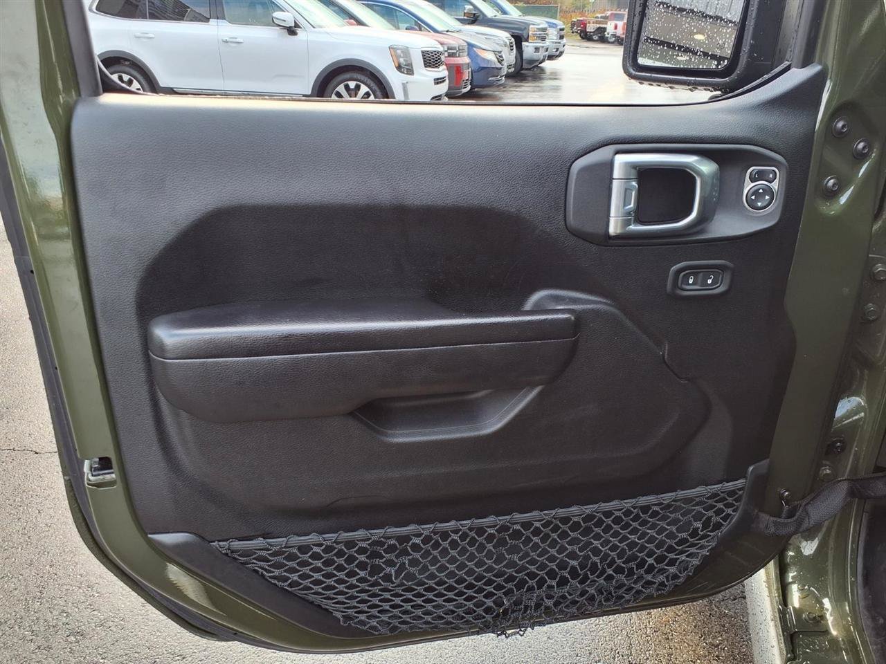 Used 2021 Jeep Wrangler Unlimited Sport AWD/4WD image 11