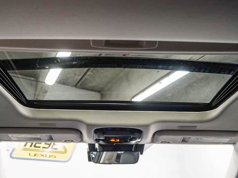 Used 2025 Lexus NX 250 FWD w/ Accessory Package (2T) image 18