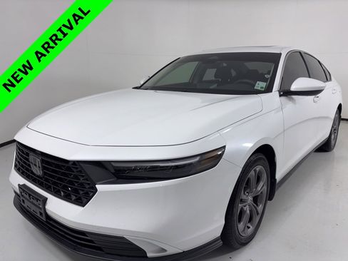 Certified 2024 Honda Accord EX image 1