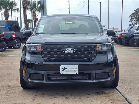 New 2026 Ford Maverick XLT w/ XLT Luxury Package FWD image 6