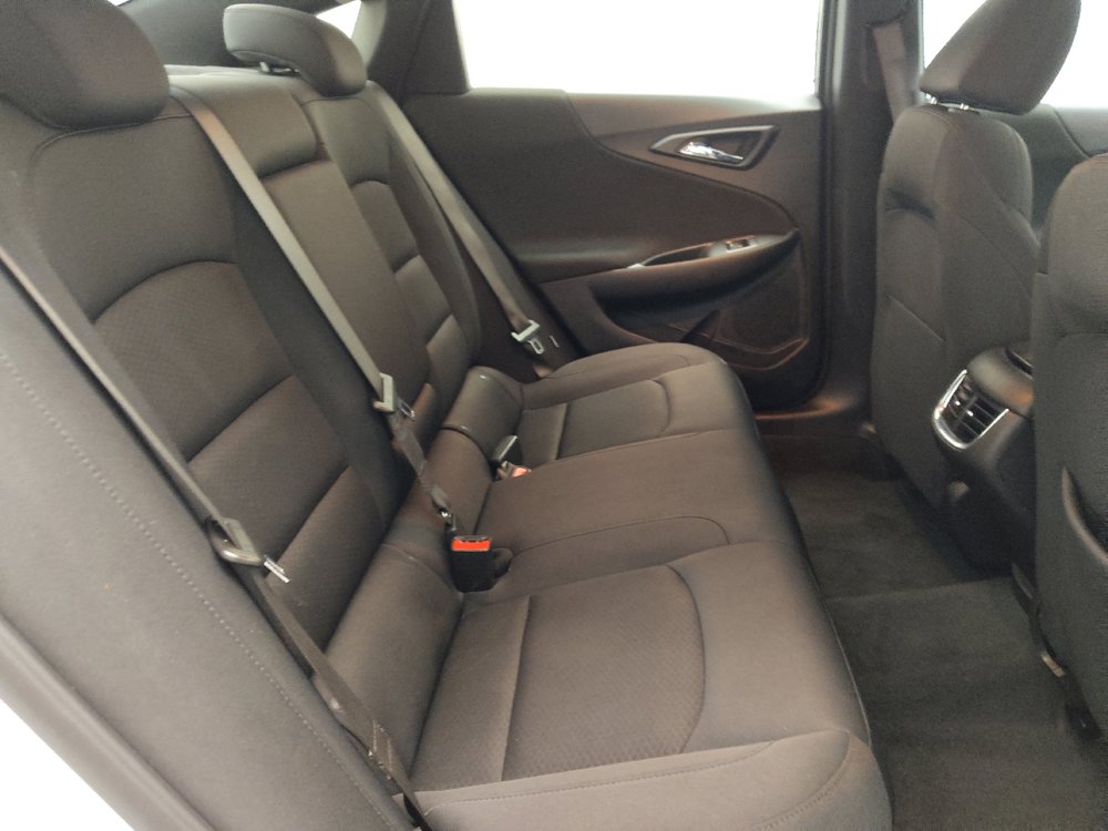 Used 2025 Chevrolet Malibu LT FWD image 19