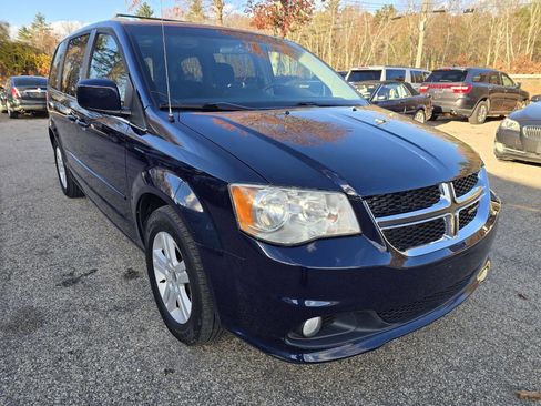 Used 2013 Dodge Grand Caravan Crew image 6