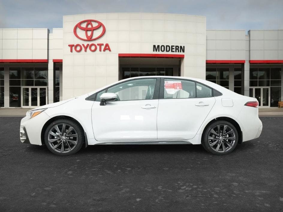 New 2026 Toyota Corolla XSE FWD image 2