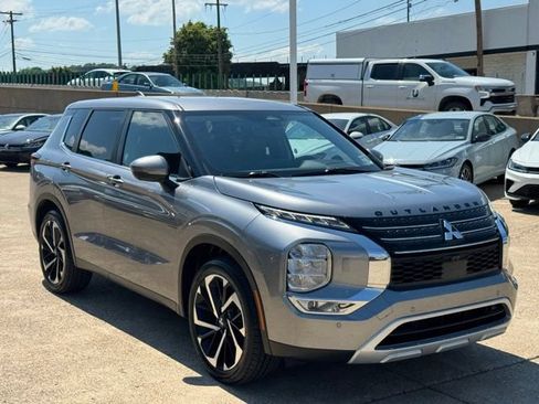 Used 2022 Mitsubishi Outlander SE AWD/4WD image 8