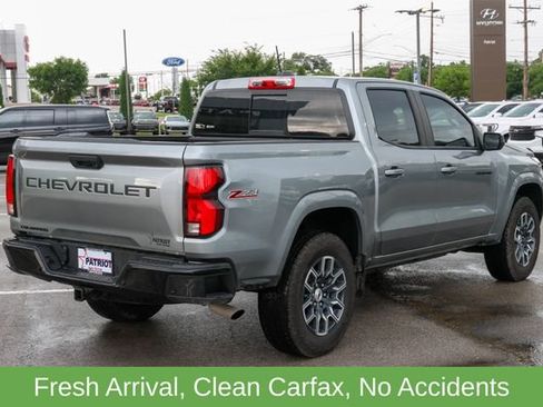 Used 2025 Chevrolet Colorado Z71 w/ Z71 Convenience Package 2 AWD/4WD image 3
