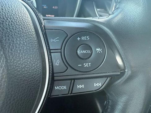 Used 2020 Toyota Corolla SE image 12