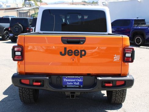 New 2026 Jeep Gladiator Rubicon w/ Whitecap Package AWD/4WD image 5