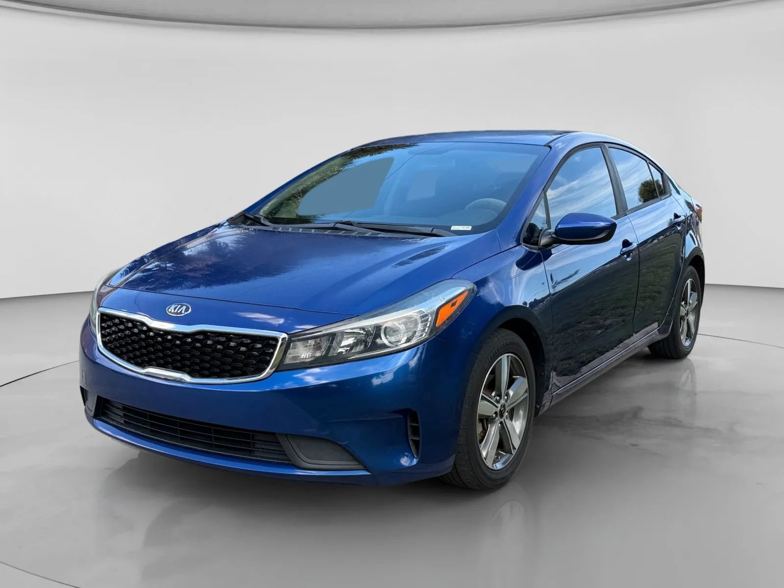Used 2018 Kia Forte S FWD image 1