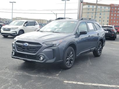 Used 2025 Subaru Outback Onyx Edition w/ Popular Package #2