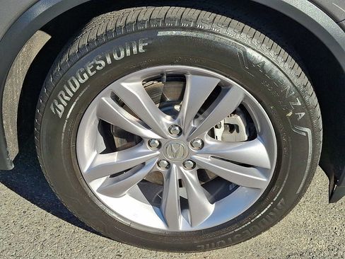 Used 2024 Acura MDX SH-AWD image 9