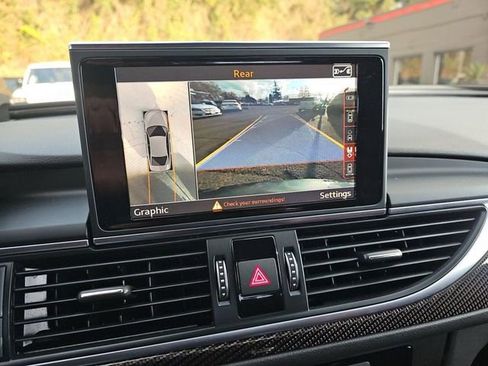 Used 2016 Audi S6 Prestige w/ Prestige Package image 28