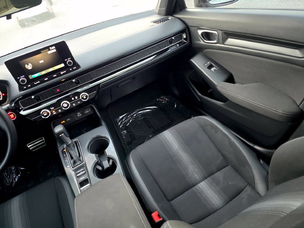 Used 2024 Honda Civic Sport image 35