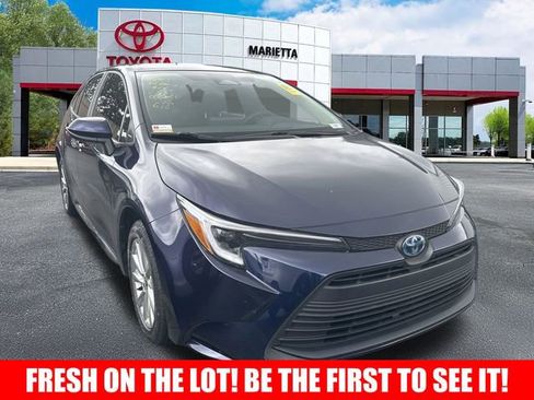 Certified 2023 Toyota Corolla LE w/ LE Convenience Package FWD image 1
