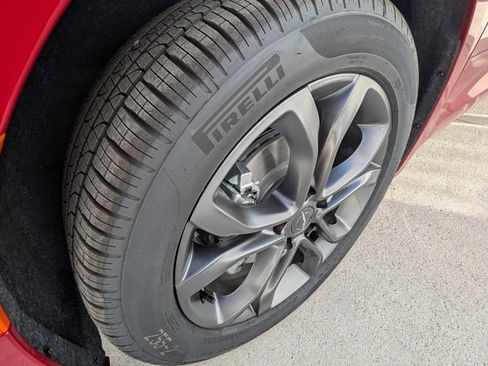 New 2026 Chrysler Pacifica Select image 44