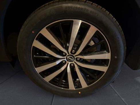 Used 2024 Nissan Pathfinder Platinum w/ Cargo Package image 14