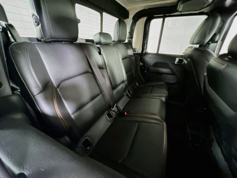 Used 2023 Jeep Gladiator Mojave w/ Cold Weather Group AWD/4WD image 26