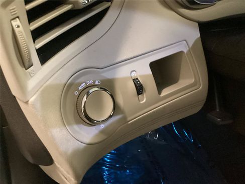 Used 2016 Buick LaCrosse Leather FWD image 25