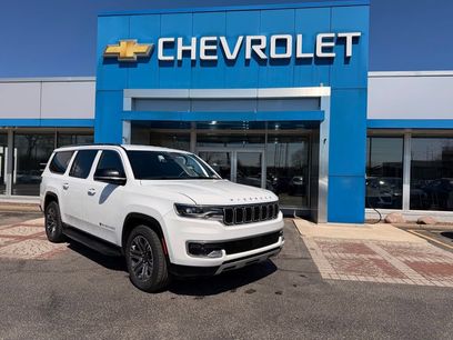 Used 2024 Jeep Wagoneer L Series II w/ Flexible Seating Group