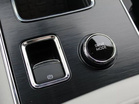 New 2026 Lincoln Aviator AWD image 25