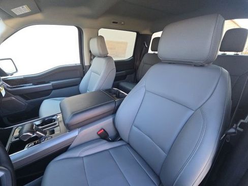 New 2025 Ford F150 Lightning Flash AWD/4WD image 16